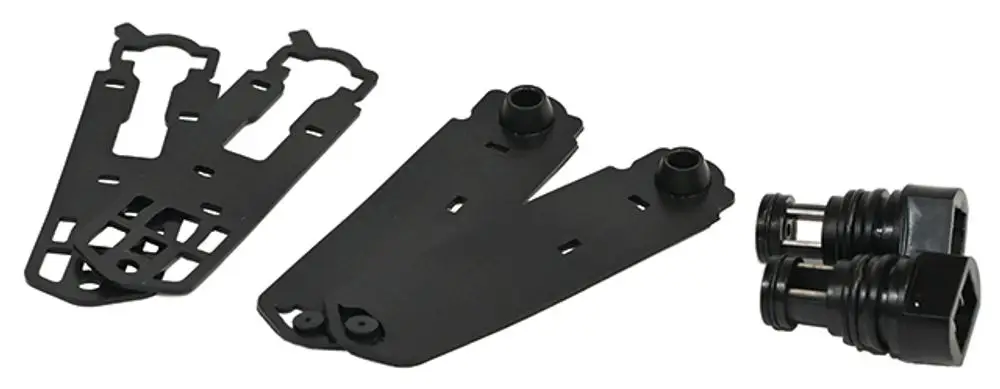 Wartungsset von Syr bestehend aus zwei schwarzen Platten und zwei Verbindungsstücken, geeignet für den Einsatz im Sanitärbereich.